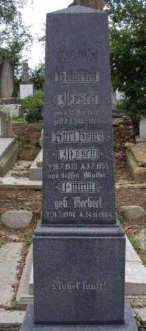 Herbert Emma 1908-1964 Mesch Karlheinz 1933-1954 Grabstein